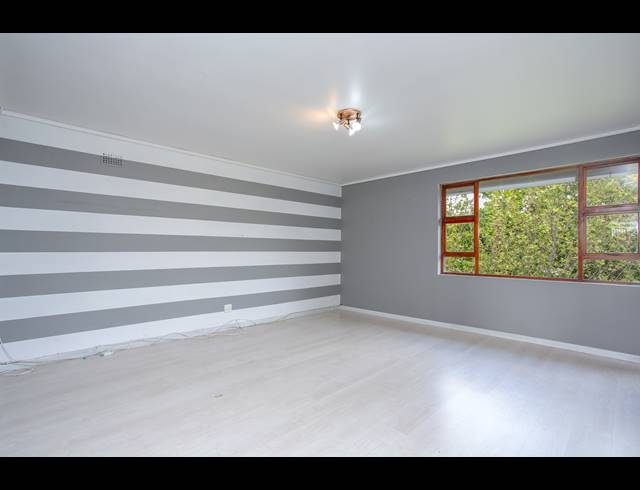 2 BEDROOM APARTMENT RENTED IN PLUMSTEAD
